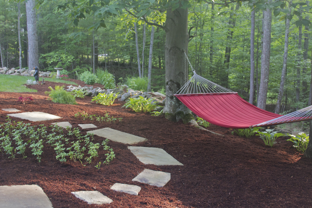 Nothing like a fresh layer of mulch to neaten things up...