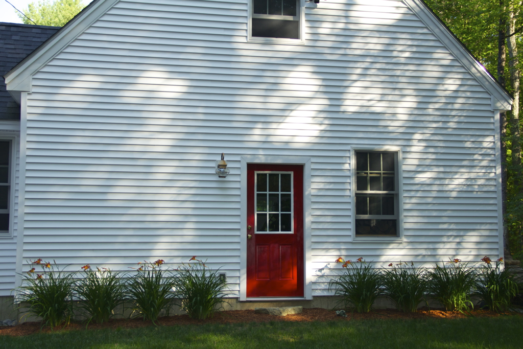 Finally got around to painting the back door to the garage :)  